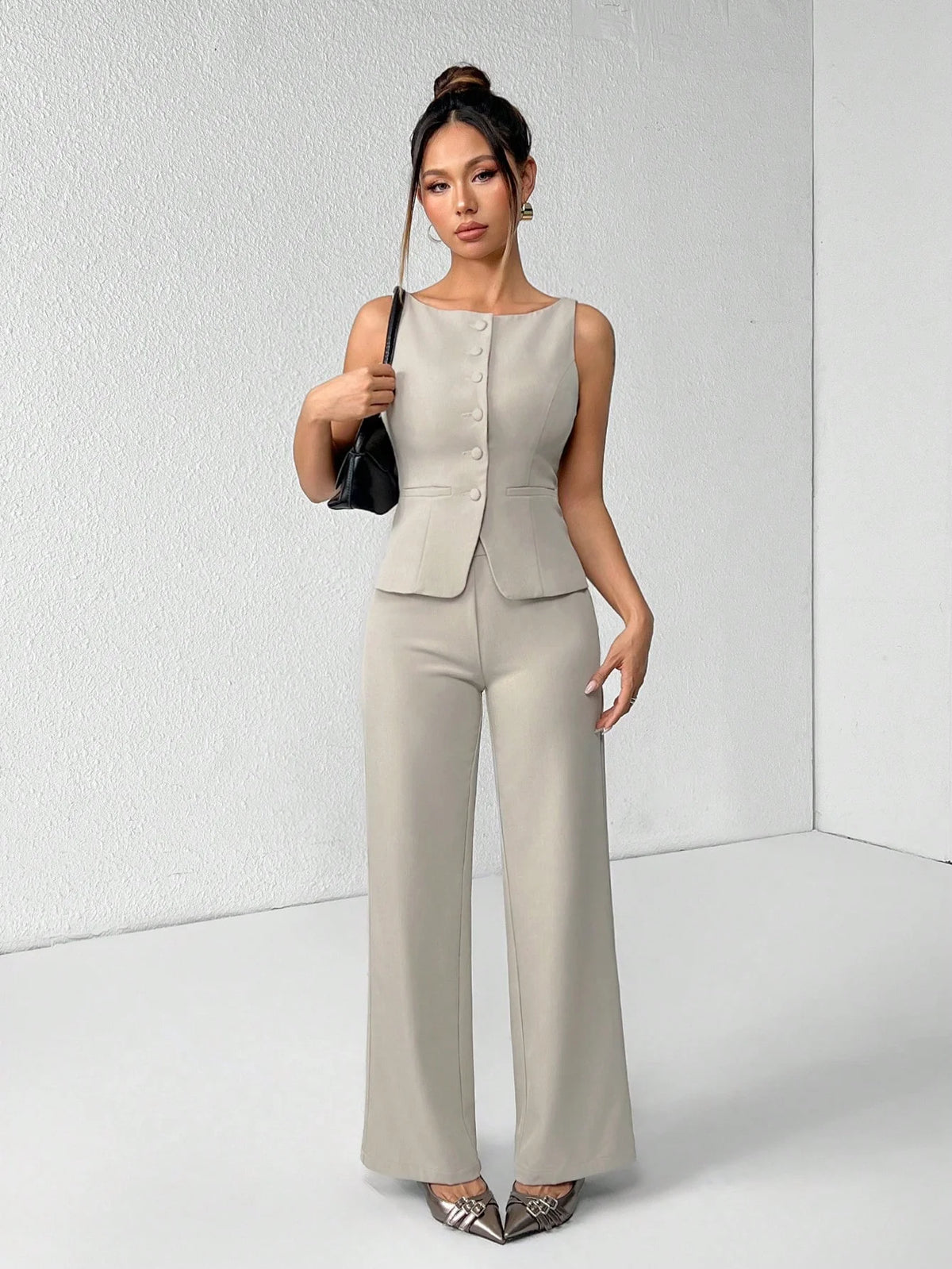 Conjunto Alfaiataria Feminino Colete e Calça Social