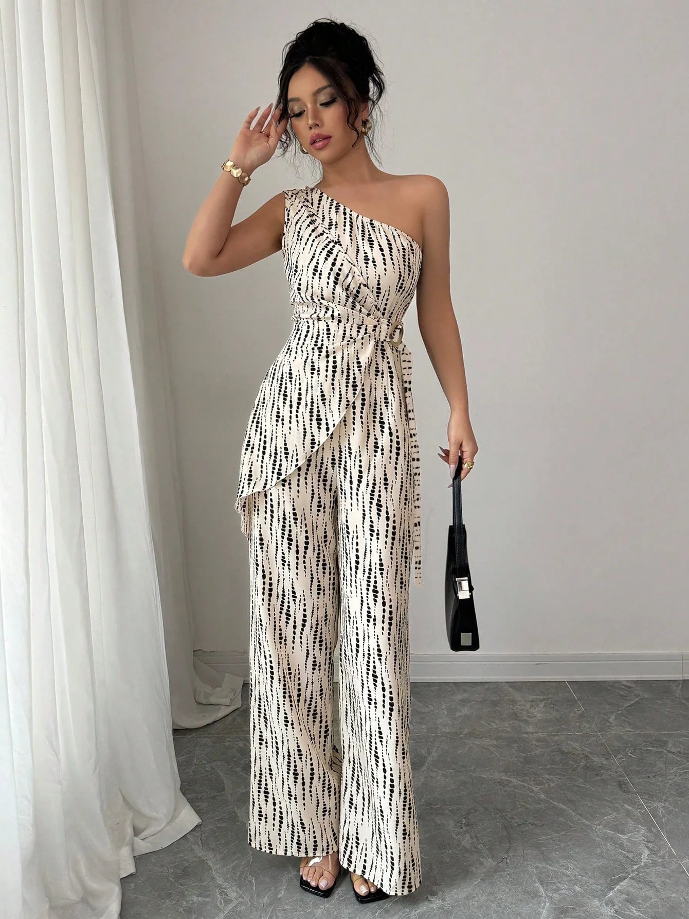 Macacão Feminino Um Ombro Só Elegante