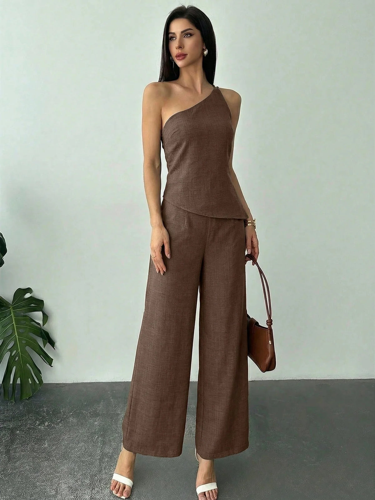 Conjunto Alfaiataria Feminino Blusa Assimétrica e Calça Pantalona