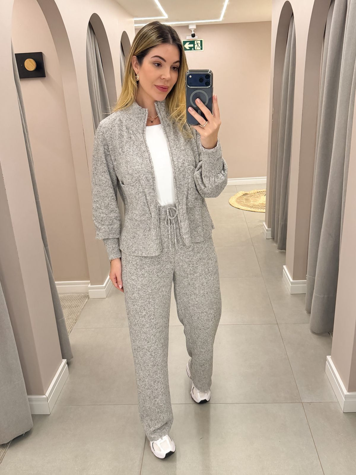 Conjunto Tais® em Tricô Mousse – Elegância e Conforto